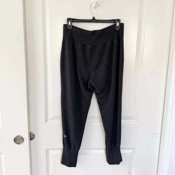 Alo Yoga Contour Joggers Sweatpants Gray Small - Picture 3 of 5